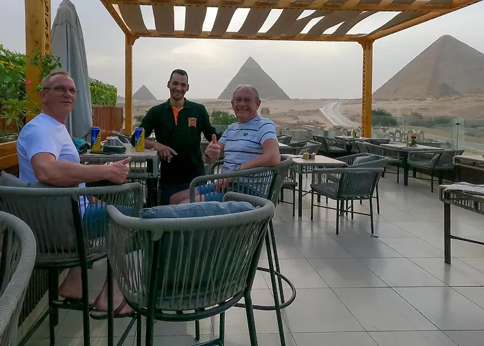 Giza Pyramids View Inn